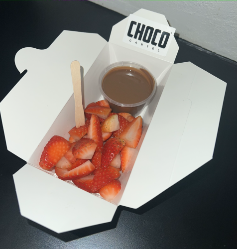 Strawberries & Choc Dip 